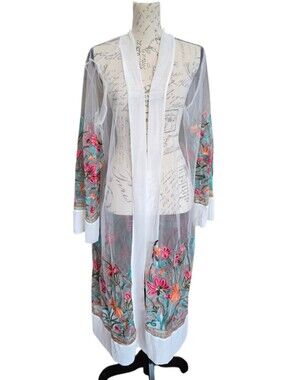 Liv Los Angeles White Floral Embroidered Tulle Open Front Cover Up Duster 1X